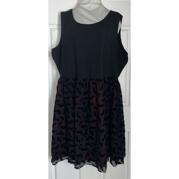 Hot Topic Plaid Bat Mesh Overlay Skater Dress (2X) - Picture 1 of 7